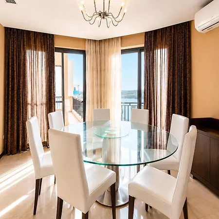 S10 Seaview Penthouse Appartement