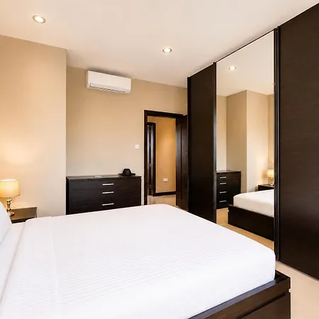Appartement S10 Seaview Penthouse *